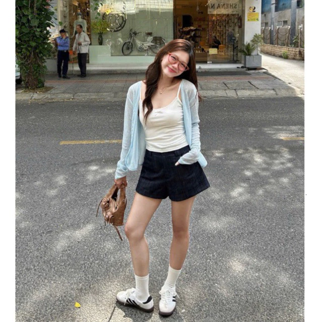 QueenStore (ẢNH OLDSCHOOL) Áo cardigan nữ thun giấy mỏng dáng vát cong tay dài AK203