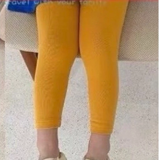 thanh lý sét 3-4 cái quần legging cotton mỏng mặc thu cho bé gái nguyên màu vàng cam ạ