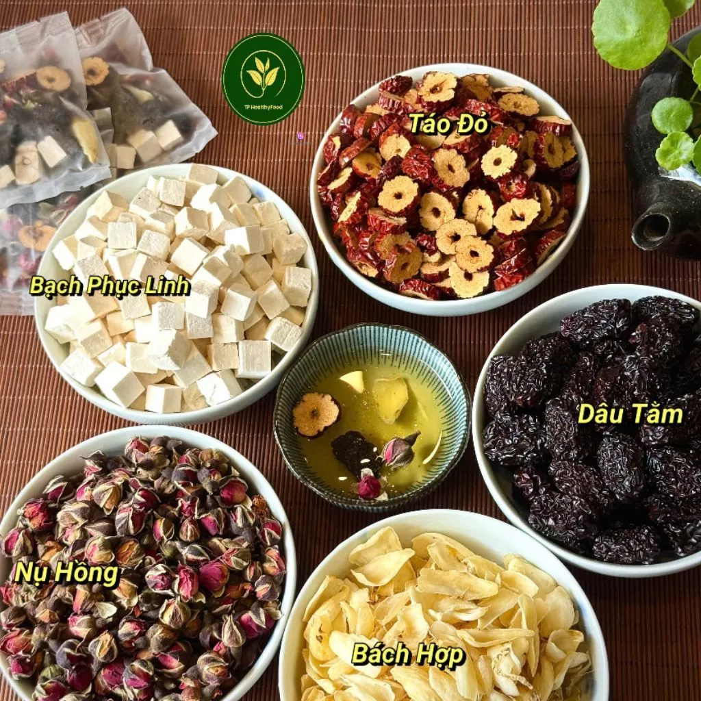 TRÀ BÁCH HỢP THẢO MỘC SÁNG DA, TRẮNG DA DƯỠNG NHAN, MÁT GAN, THANH LỌC CƠ THỂ
