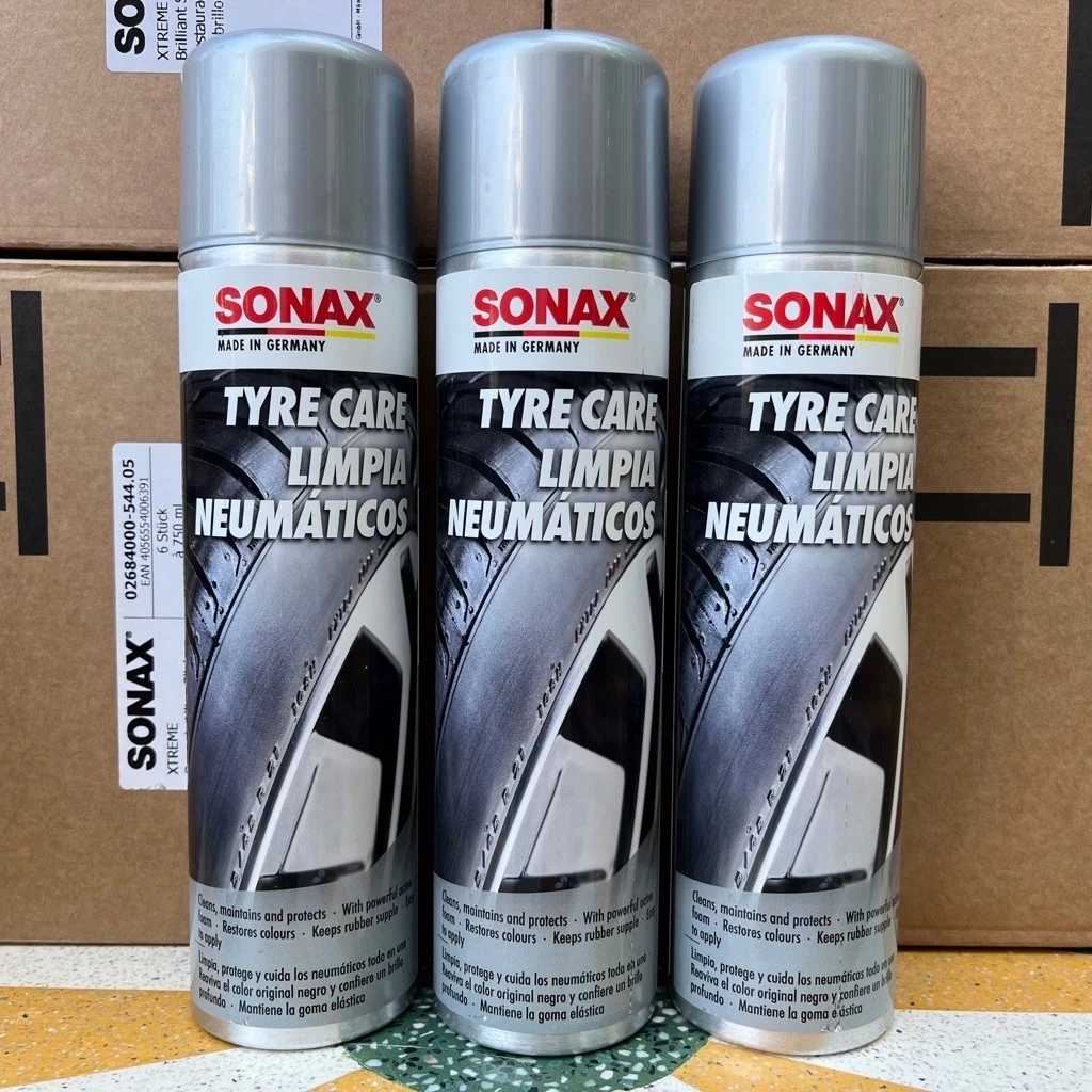 Làm đen bóng lốp xe ô tô, bảo dưỡng làm mềm cao su - SONAX Tyre care 435300