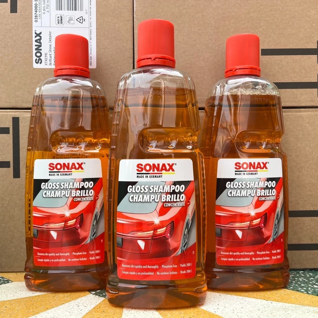 SONAX - Nước rửa xe, làm bóng ô tô, xe máy ( Gloss Shampoo Concentrate 314300 )
