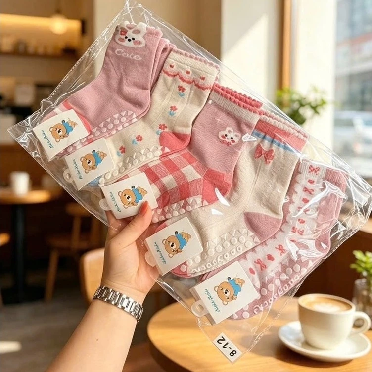 COMBO 10 ĐÔI TẤT HÌNH CHỐNG TRƯỢT CHO BÉ 1-3 TUỔI