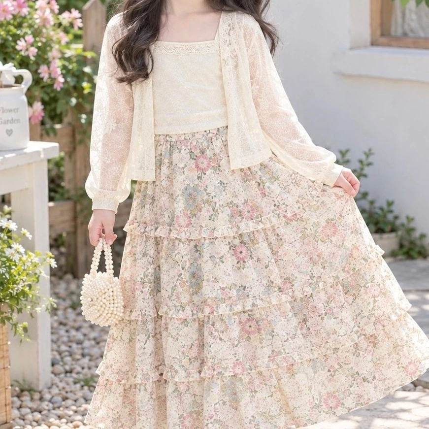 [Mới về ] Set váy áo dây và áo khoác cadigan kèm chân váy dài hoa xinh cho mẹ và bé đi chơi đi học(9-40kg)-E3