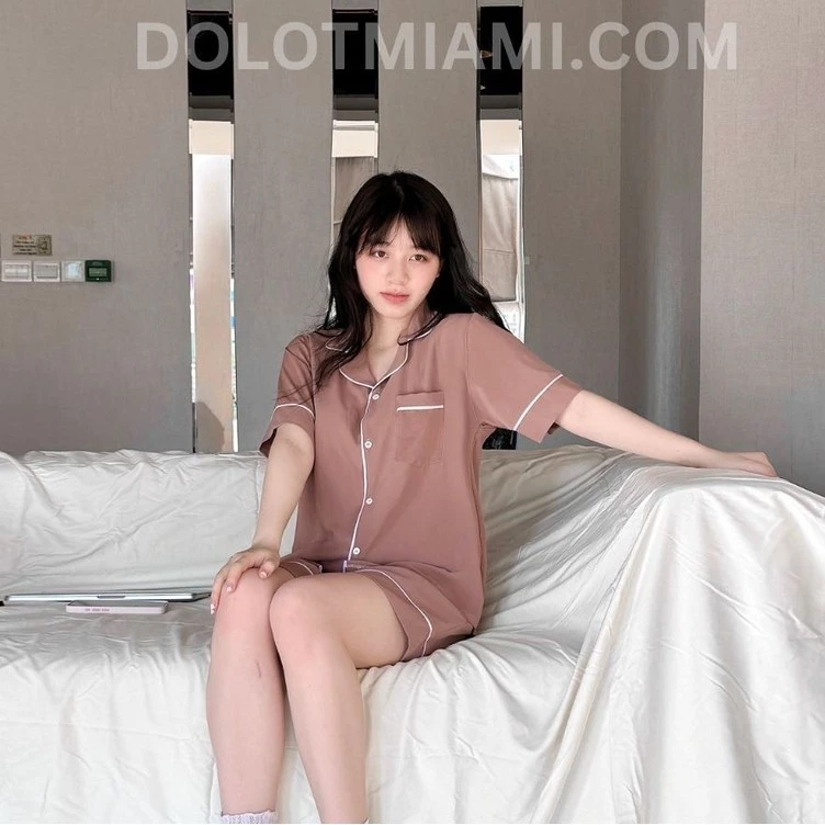 [ẢNH THẬT] Pijama vải Mango màu nâu cà phê sữa  - Đồ mặc ở nhà không nhăn