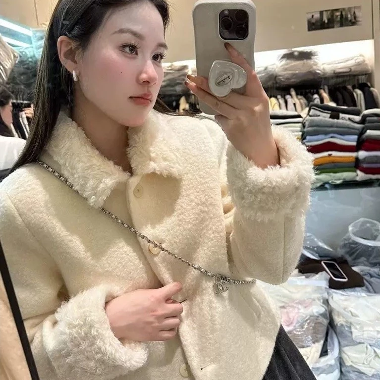 𝙭𝙪𝙭𝙞.𝙤𝙧𝙙𝙚𝙧 Áo Khoác Cổ Lông Trắng Dáng Ngắn L04