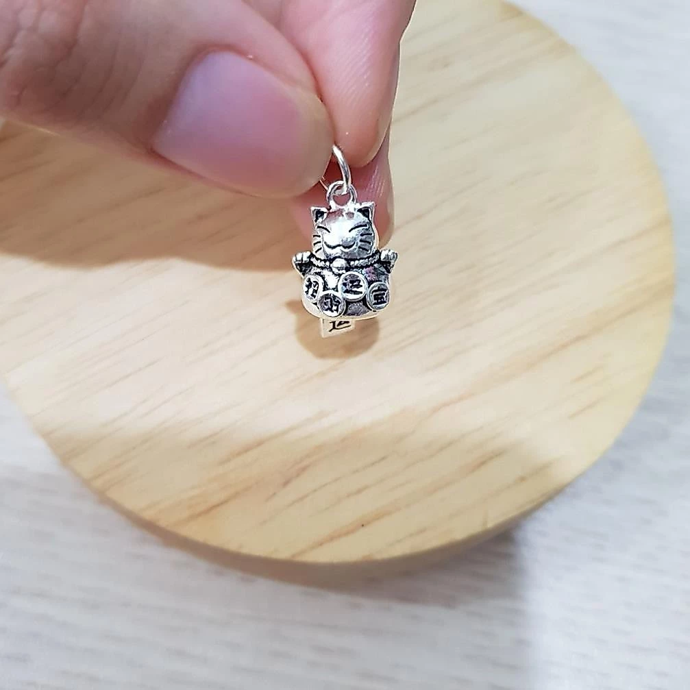 Charm mèo thần tài nhỏ bằng bạc ⚜️FREESHIP⚜️