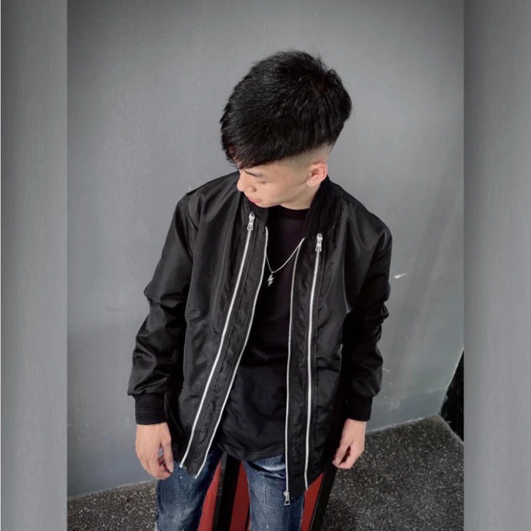 Áo khoác gió 3 khoá bản 2 lớp bo chun from unisex dành cho nam nữ 1 Boy Phố 2025