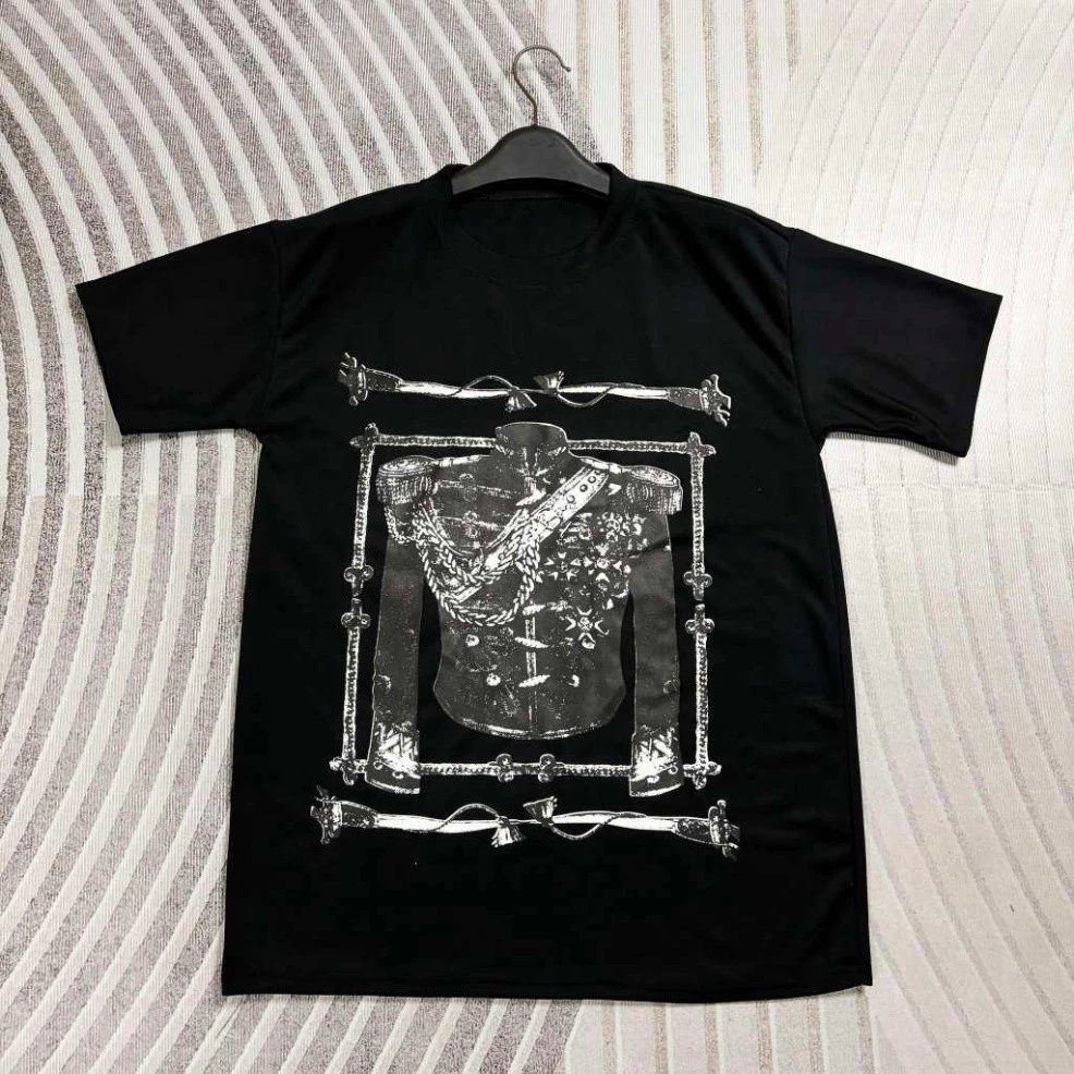 Áo thun đen hình choàng thần ra đen chất thun lạnh dành cho nam nữ from unisex Boy Phố 2025