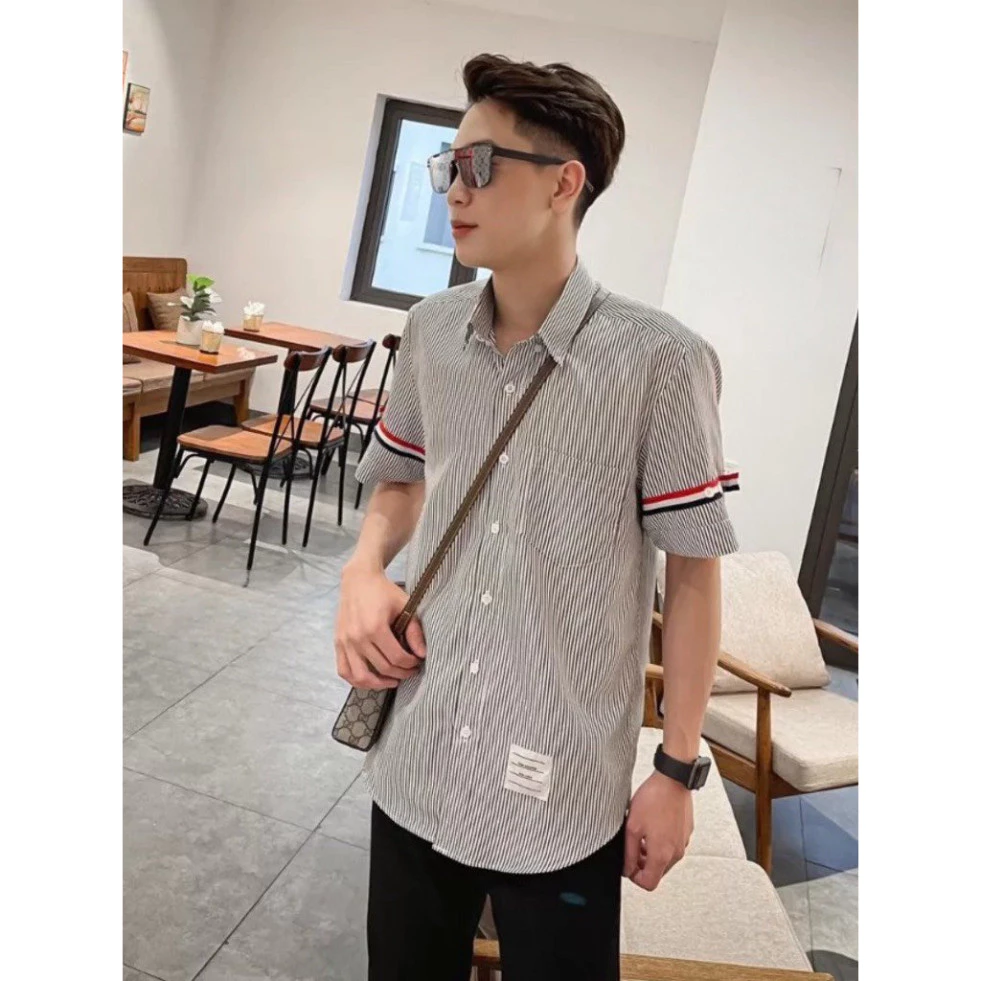 Áo Sơ Mi Kẻ Sọc Xám Ngắn Tay 2 vạch tay Vải Cotton Lụa Cao Cấp. Hot trend 2025