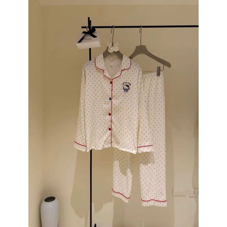 𝑴𝒐𝒏𝒔𝒕𝒂_𝒔𝒕𝒖𝒅𝒊𝒐//  Đồ Ngủ Nữ Pijama Dài Tay Chất Liệu Đũi Mềm Mịn, Bộ Mặc Nhà Dễ Thương Với Nhiều Họa Tiết Độc