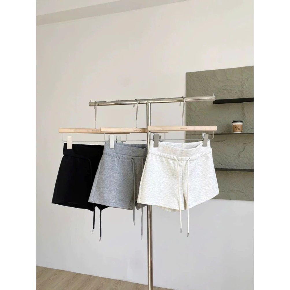 𝑴𝒐𝒏𝒔𝒕𝒂_𝒔𝒕𝒖𝒅𝒊𝒐//  Quần Short Nữ Bo Chun Viền Bèo Dễ Thương, Chất Liệu Cotton Co Giãn, Freesize Thoải Mái Cho
