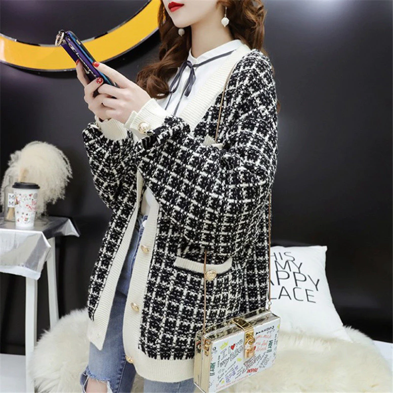 Áo khoác len cardigan kẻ sọc kiểu dáng mới thời trang Hàn Quốc, chất liệu dệt kim cao cấp.