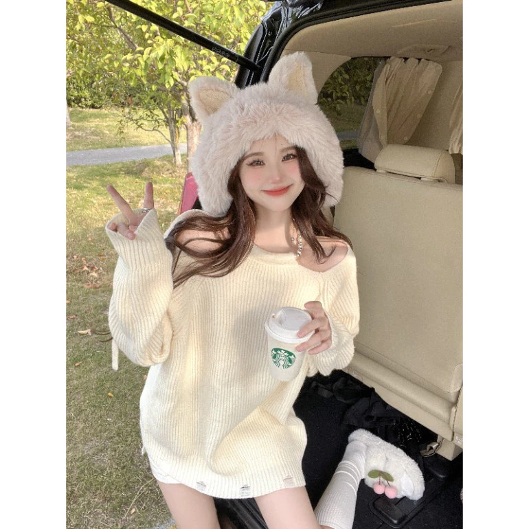 Áo len dài tay INFLACHI hở vai dài tay đính cúc ngọc chất len tăm hàng Quảng Châu kiểu  Hàn Quốc sexy MN0923-026