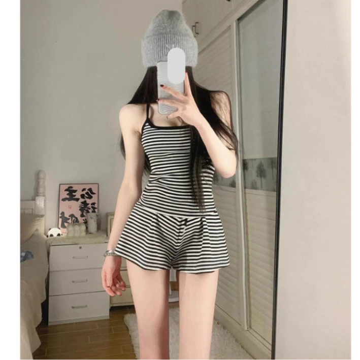Bộ Đồ Ngủ đồ ngủ nhà Nữ 2 Dây Áo Ba Lỗ Sọc Ngang Đen Trắng – Chất Liệu Mềm Mại, Thoáng Khí, Kiểu Dáng Trẻ Trung D068-1K4
