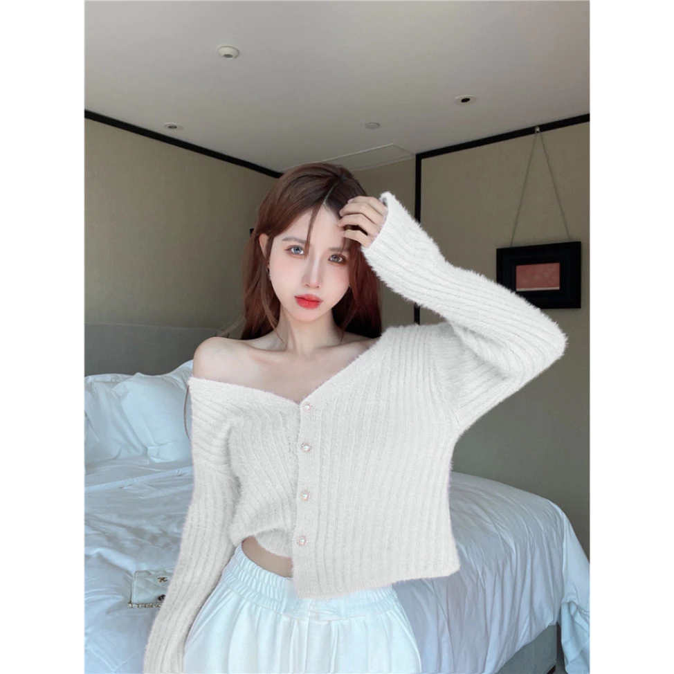 Áo cardigan cho nữ INFLACHI khoác len cadigan dài tay cổ V cúc giữa chất len lông sang chảnh dáng ngắn MN0923-111