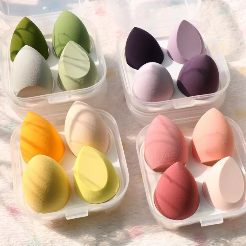 Hộp gồm 4 mút tán kem nền mút trang điểm mềm mại hình giọt nước siêu tiện dụng Sena Beauty sxy363 mút trang điểm mút tán