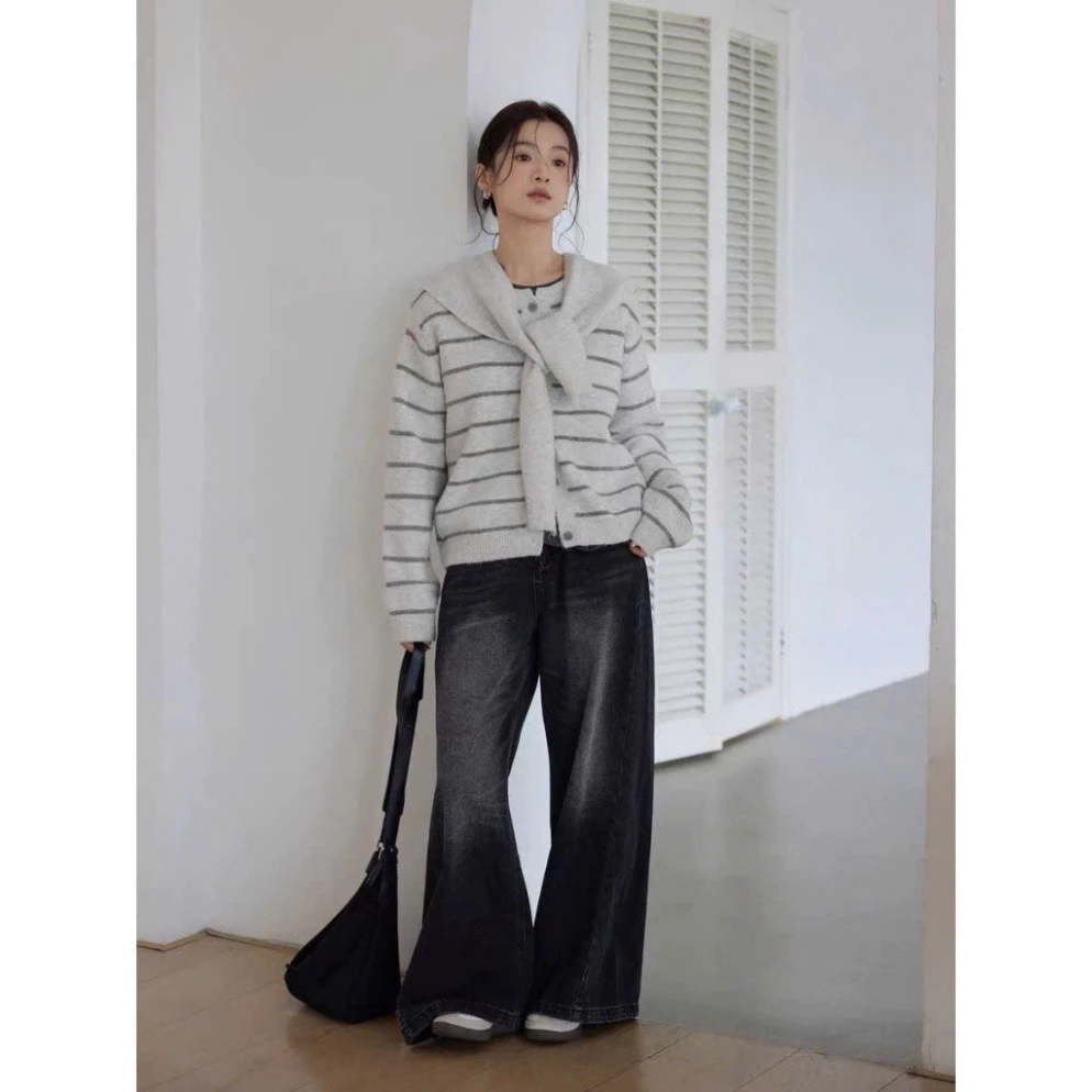 Áo Cardigan Len Mềm Mại Màu Xám, Có Khăn Quàng Cổ Tròn Phong Cách Hàn Quốc