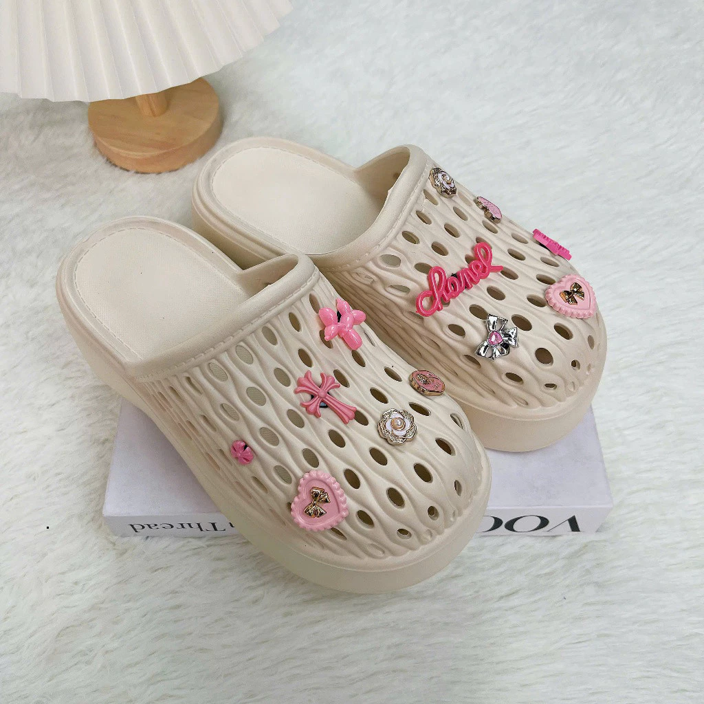 Dép Sục Nữ Thời Trang EVA Đế Cao 6cm Size Kép 36–39 Phối Charm Gấu Nơ (325)