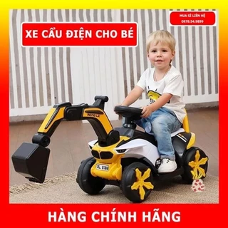 Xe cẩu điện mẫu mới to hơn, khỏe hơn