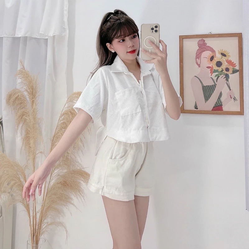 Áo sơ mi chất Nhung gân Croptop