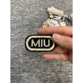 sticker thêu là ủi chữ miu