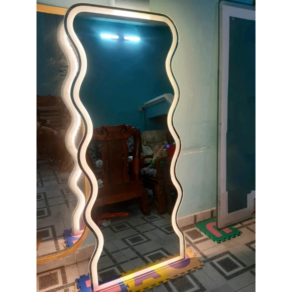 Gương soi toàn thân Gương lượn sóng phun cát