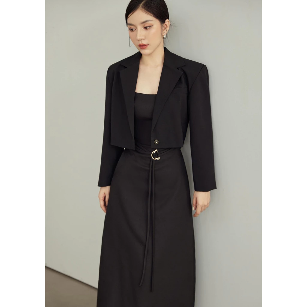 Blazer khoác lửng trendy, hàng thiết kế may 2 lớp có đệm cầu vai, freesize dưới 54kg