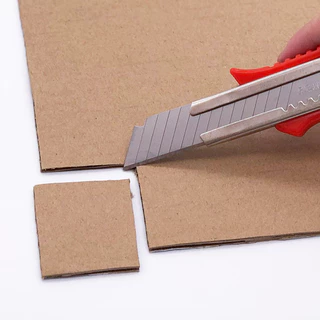 Dao rọc giấy 18mm - Cán nhựa - Dùng tăng đưa rãnh - Sản phẩm thiết yếu cho việc cắt giấy văn phòng - Mẫu DRG03
