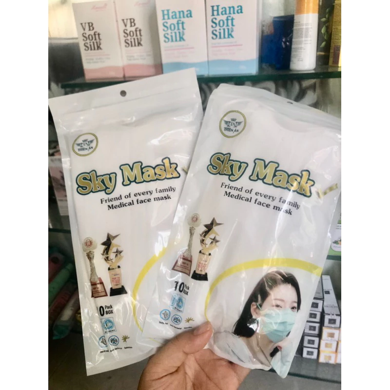 Khẩu trang cua mẫu mới chất lượng 4 lớp 1 gói 10 cái