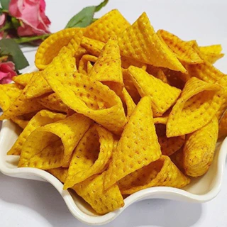 500gr Bim Snack tam giác nón, vị cay nhẹ, giòn thơm ngon