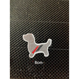 Patch vải ủi nhiệt sticker thêu logo hình chó xám