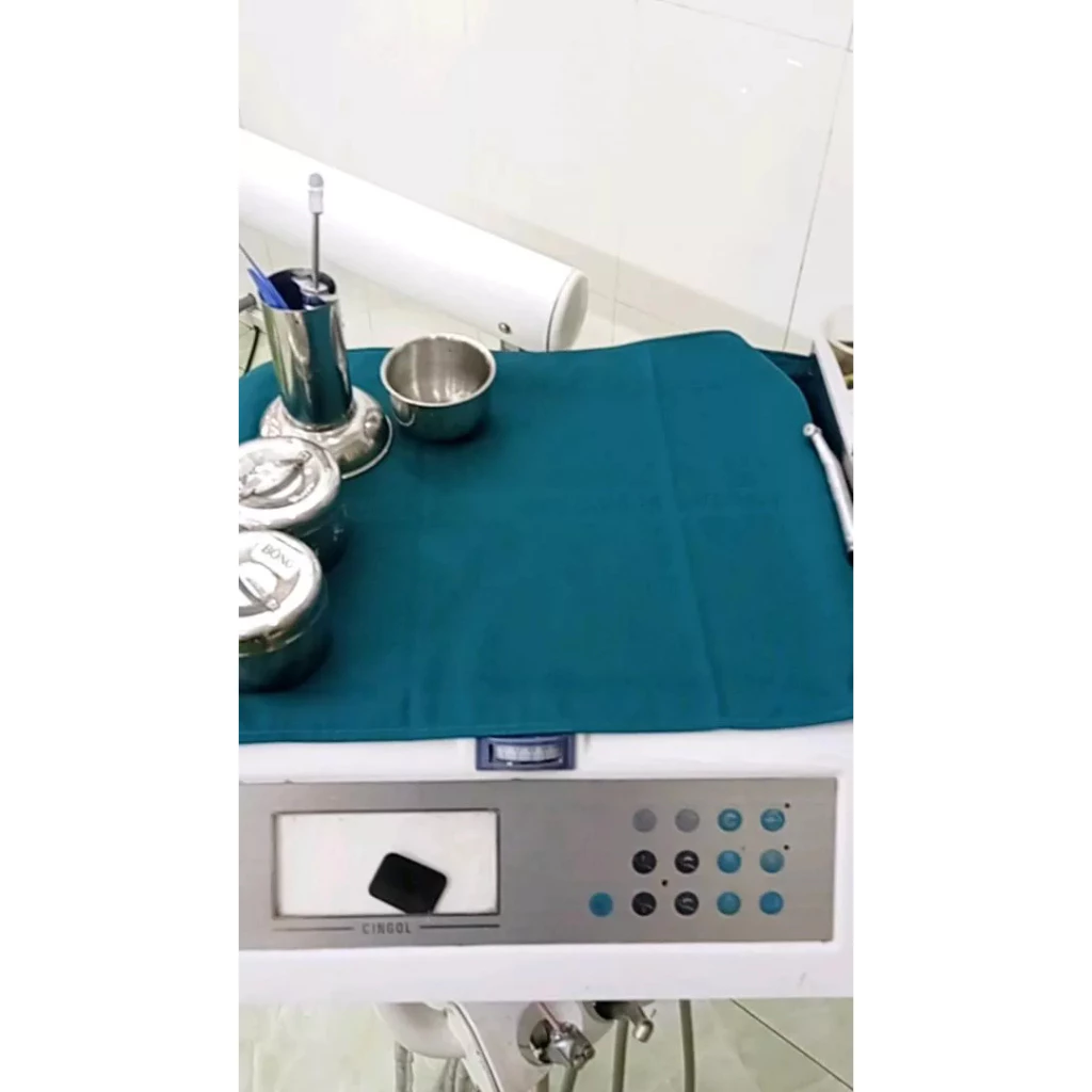 Săng trải Nha Khoa màu xanh cổ vịt