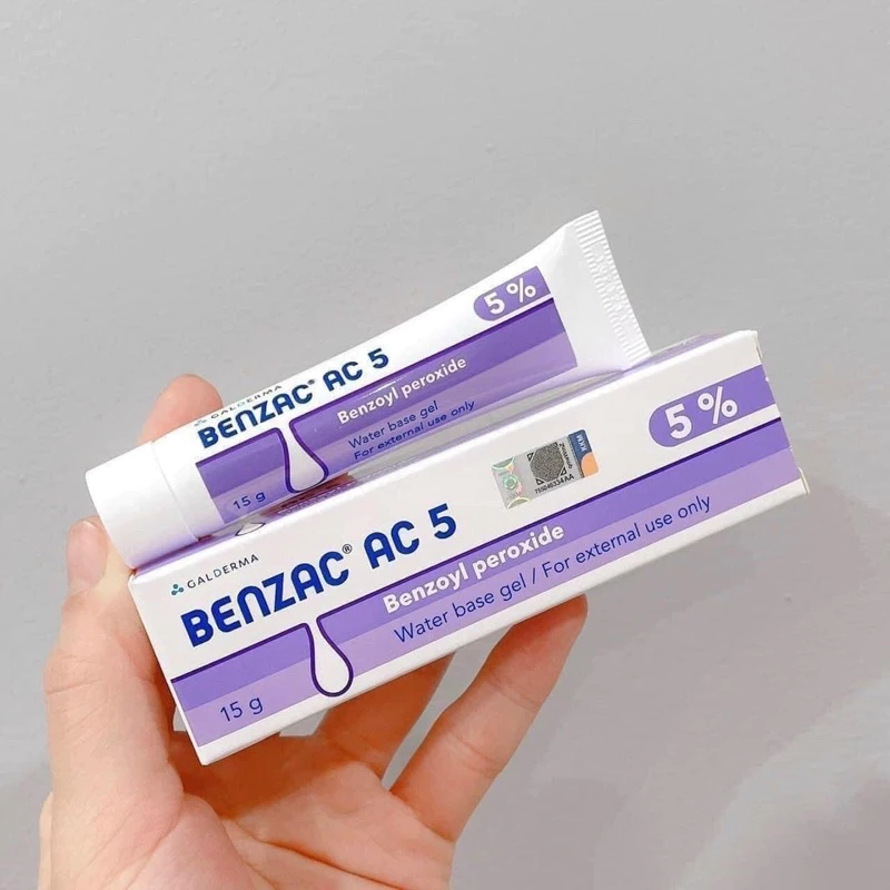 Gel bôi mụn Benzac AC 5 - kem chấm mụn giảm sưng mụn Benzoyl Peroxide 5%