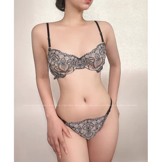 ELIZA SAPHIRE- Bộ đồ lót lưới da thêu họa tiết xanh đen, áo có gọng nâng, quần dây lọt khe sexy- EIRA.BRA