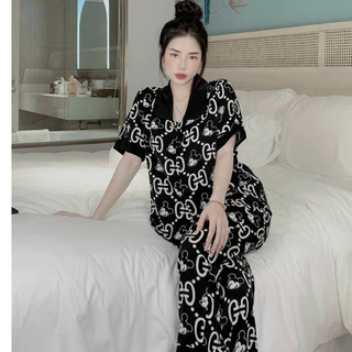 [ Mới Về] Bộ pijama cổ sen hot trend bộ đồ ngủ dáng dài chất Kate mềm freesize tay cộc quần dài chữ G mickey đen