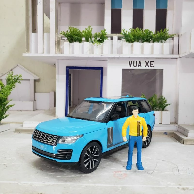 Mô hình xe Range Rover Autobiography tỉ lệ 1:24 có còi, tặng nhân vật và biển số VIP