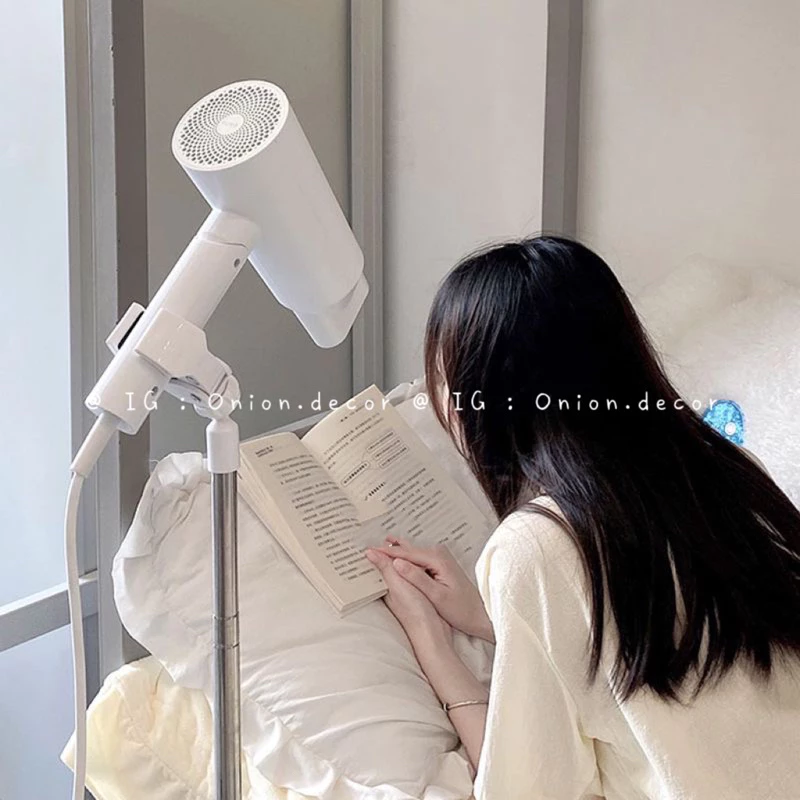 Giá treo máy sấy rảnh tay đi động cao 140cm