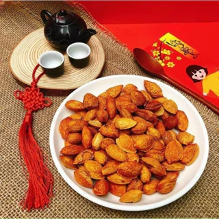 Hộp 500g Hạt hạnh nhân Mỹ rang bơ King Nuts loại I - VIETFOOD