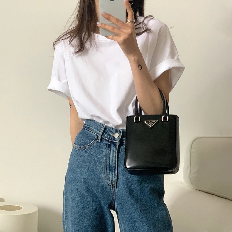 Áo thun nữ trơn cổ tròn tay ngắn basic đơn giản bánh bèo áo phông trắng nhiều màu girl phố giá rẻ bán chạy freeship