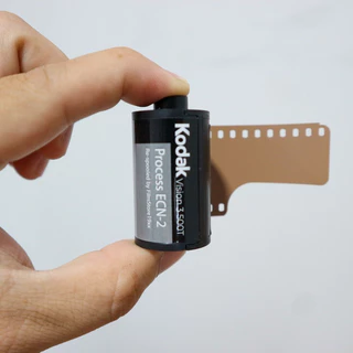 Film máy ảnh Kodak Vision 3 500T - Indate 12/2026