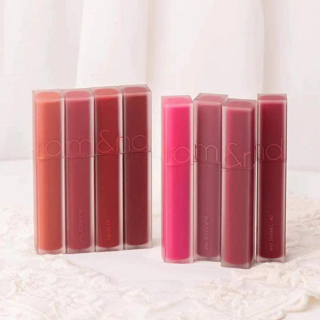 Son Kem Lì Mịn Môi Romand Blur Fudge Tint 5g màu 03 04