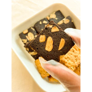 Brownie crackers ăn kiêng giòn ngon ít ngọt thơm chocolate Happy Kitchen