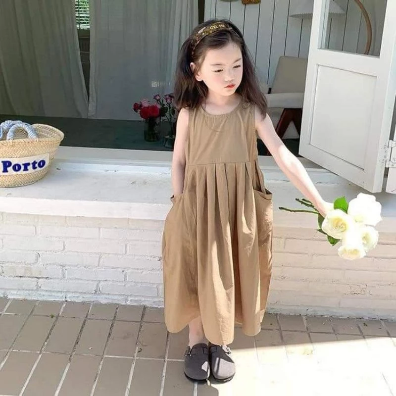 Đầm Bé Gái Sát Nách Có Túi có khoá kéo sau size từ 8-26kg