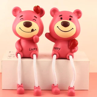 Cặp đôi gấu dâu Lucky Happy thả chân bày kệ siêu đẹp