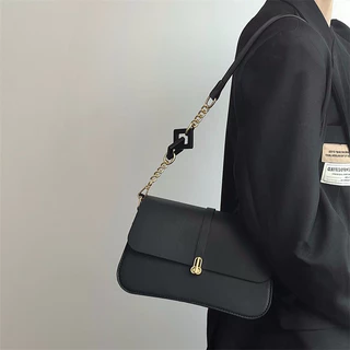 Túi xách nữ đen khoá nhỏ đeo chéo hàng QC xịn, da PU cao cấp (Hàng có sẵn)