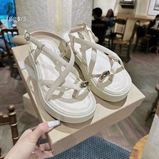 Sandal xỏ khóa vàng đan dây mềm đế pu cao 4 cm