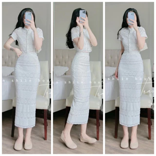 Set Bộ Ren Áo Croptop Đính Nút Xinh Phối Chân Váy Body Dáng Dài Tone Màu Trắng Nhẹ Nhàng, Xinh Xắn