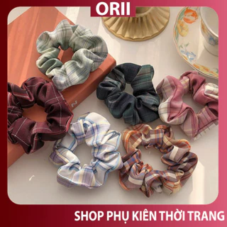 Cột tóc vải scrunchies họa tiết hoa vintage dây buộc tóc scrunchies nhiều màu.