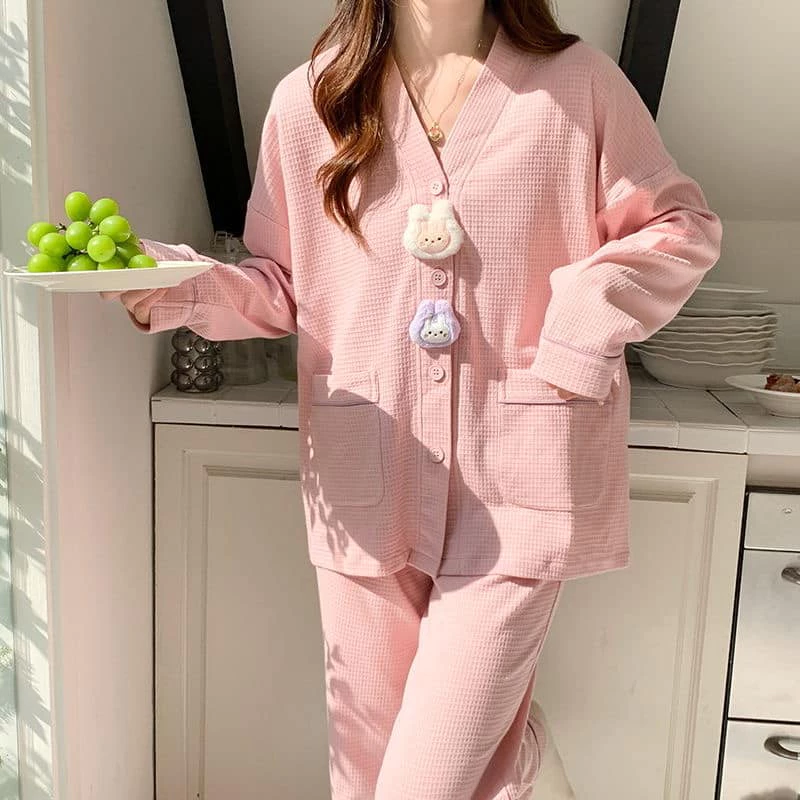 (HÀNG MỚI VỀ) Bộ Mặc Nhà Pyjamas Thiết Kế Cổ V Cài Khuy Chất Liệu Cotton Mềm Mịn, Thoải Mái