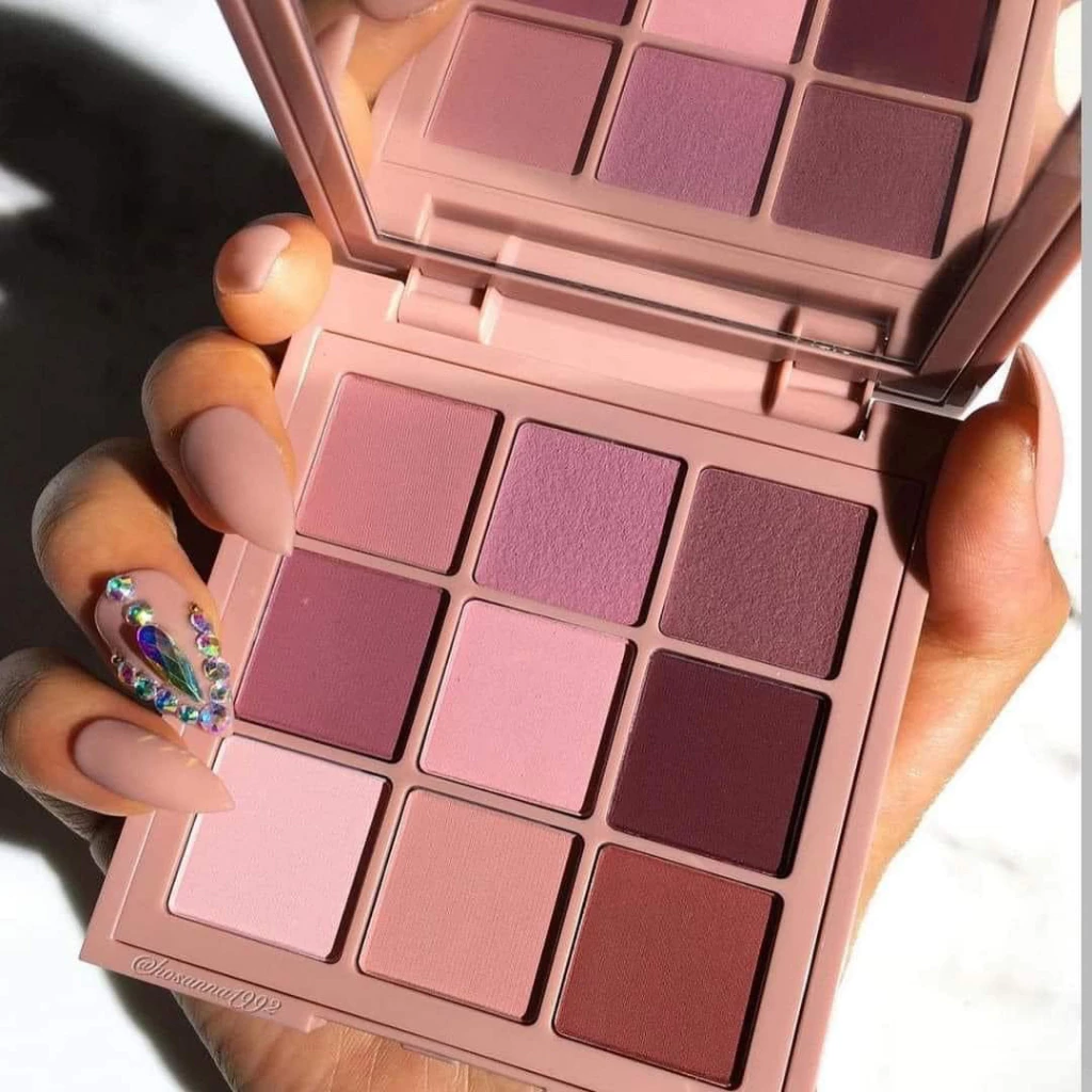 Bảng Mắt Huda Warm Matte 9 Ô